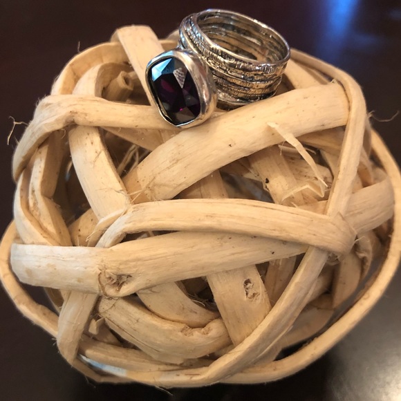 Silpada Silver Ring with Purple Gemstone - Picture 5 of 6